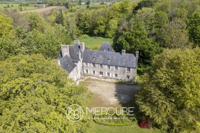 1 - Lanarvily, House