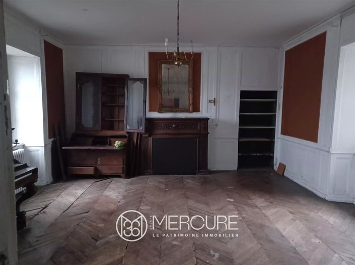 Image No.10-11 Bed House for sale