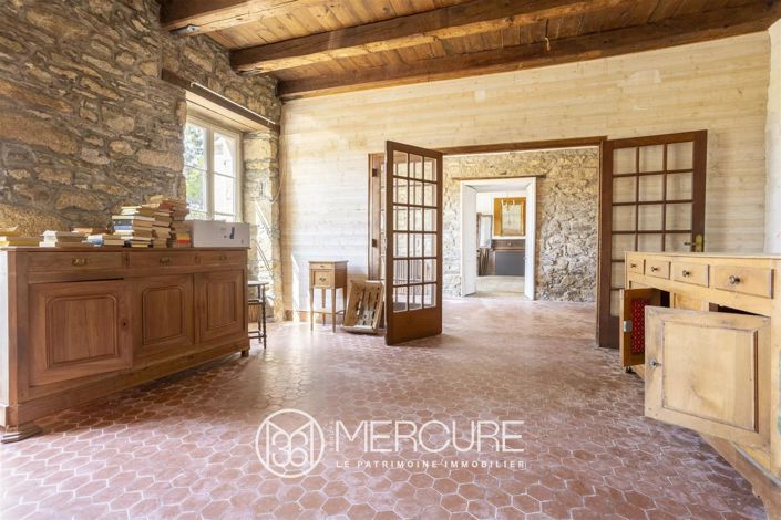 Image No.8-11 Bed House for sale