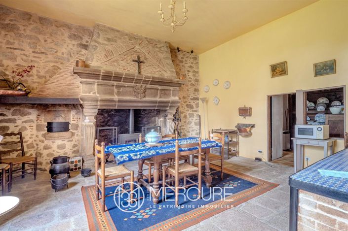 Image No.7-6 Bed House for sale