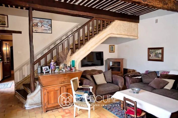 Image No.7-6 Bed House for sale