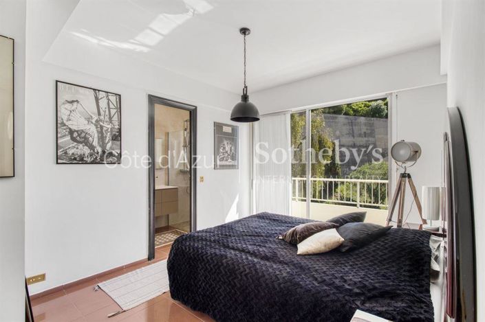 Image No.13-4 Bed Apartment for sale