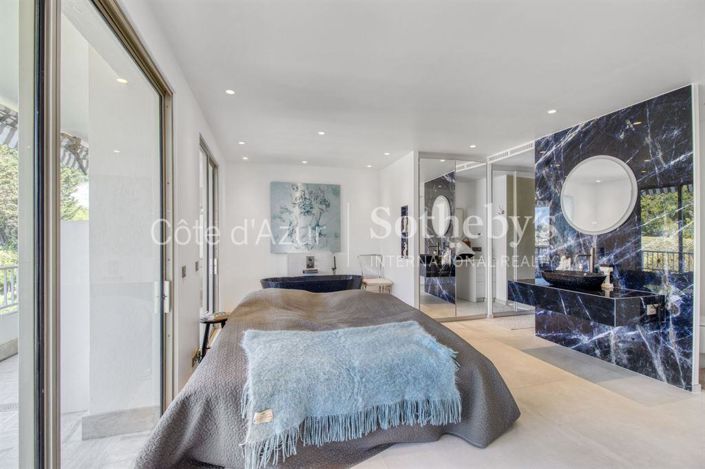 Image No.14-4 Bed Apartment for sale