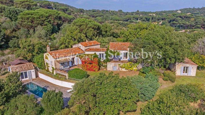 Image No.2-5 Bed House for sale