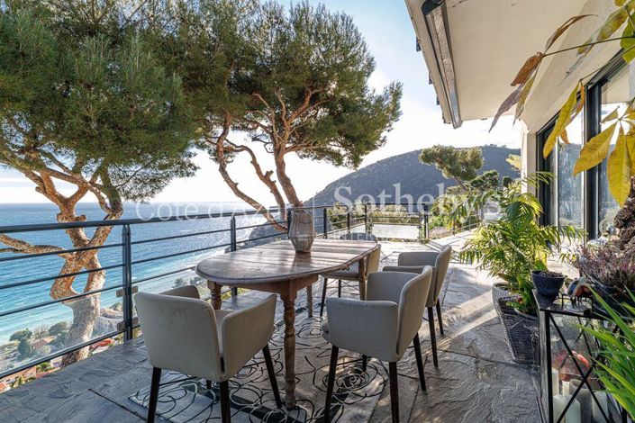 Image No.5-4 Bed Property for sale