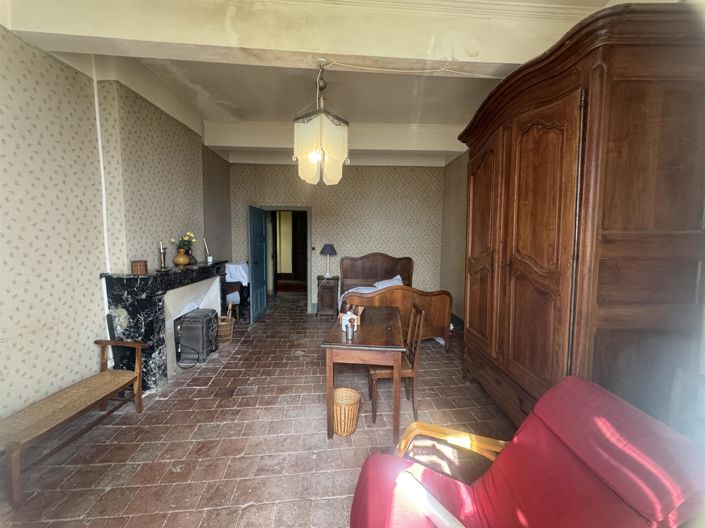 Image No.11-4 Bed House for sale