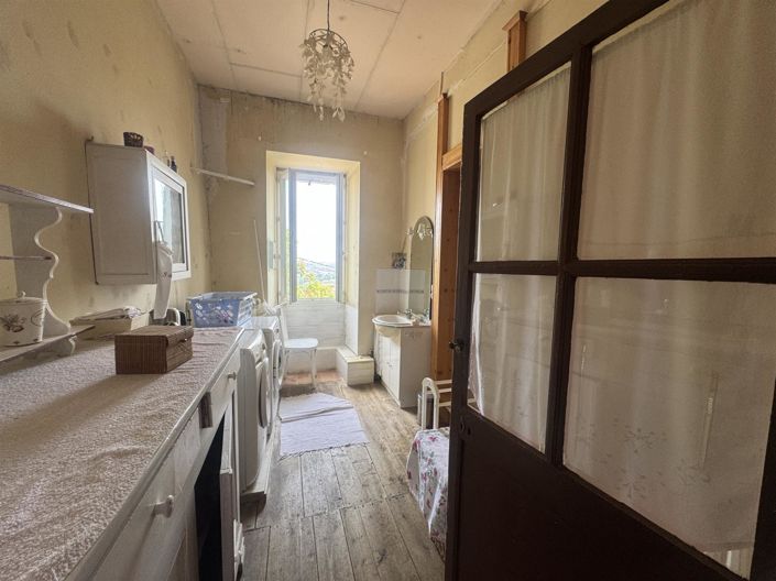 Image No.12-4 Bed House for sale