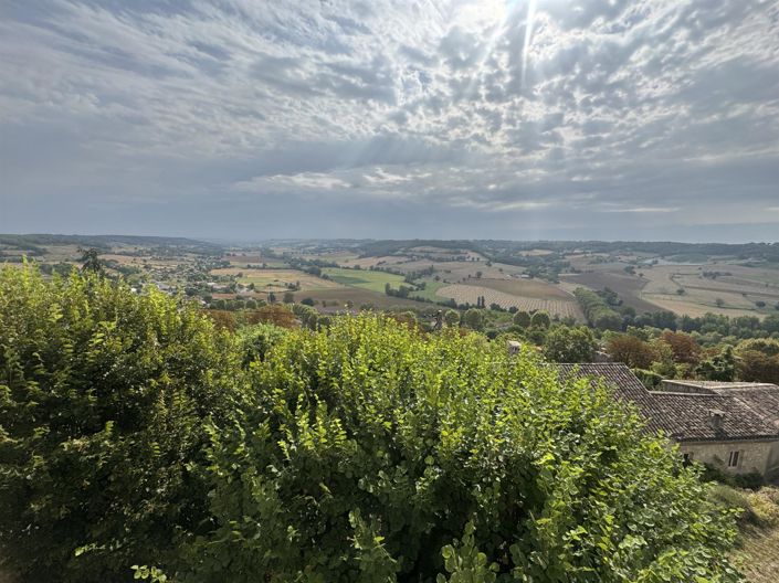 Image No.15-4 Bed House for sale