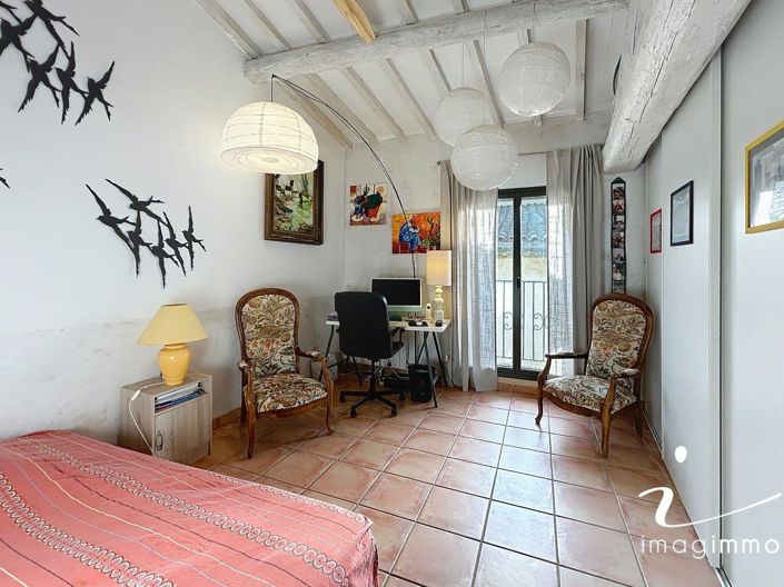 Image No.11-5 Bed House for sale