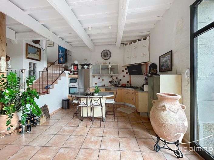 Image No.17-5 Bed House for sale