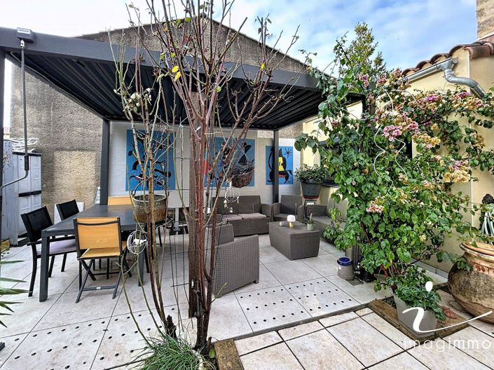 Image No.18-5 Bed House for sale