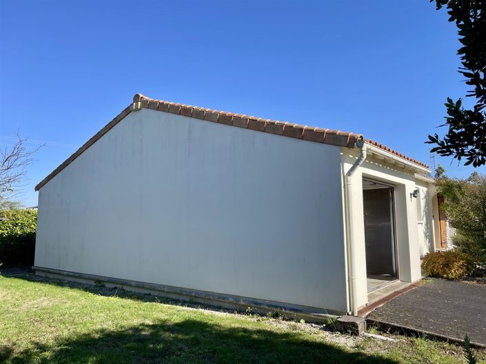 Image No.3-3 Bed House for sale