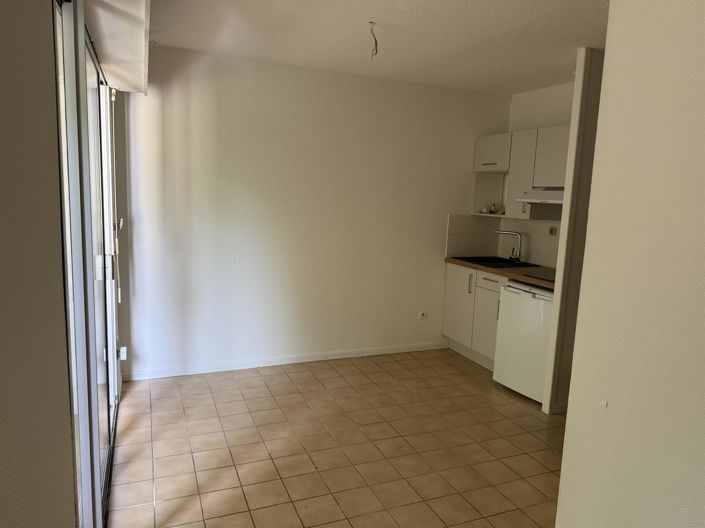 Image No.6-Apartment for sale