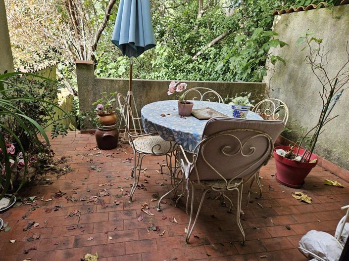 Image No.18-2 Bed House for sale