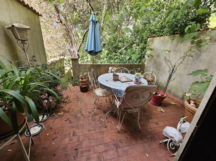 Image No.3-2 Bed House for sale