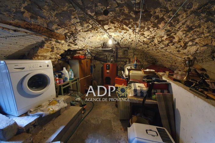 Image No.7-2 Bed House for sale