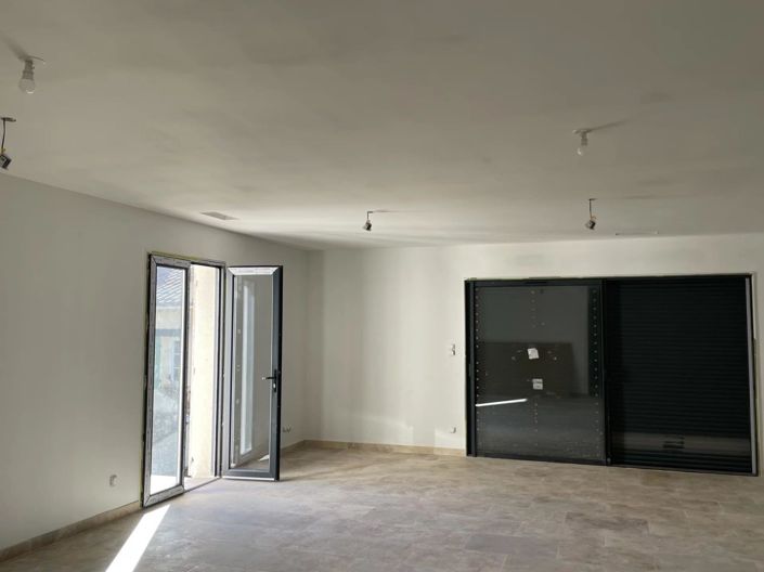 Image No.12-3 Bed House for sale