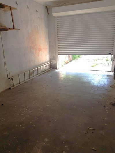 Image No.12-5 Bed House for sale