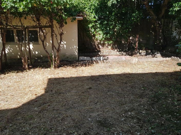 Image No.20-5 Bed House for sale