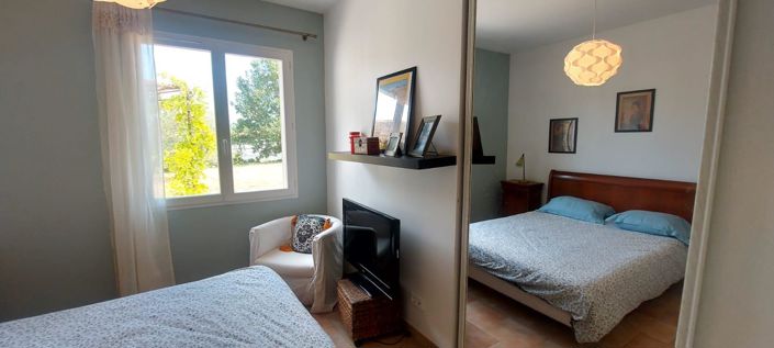Image No.11-3 Bed House for sale