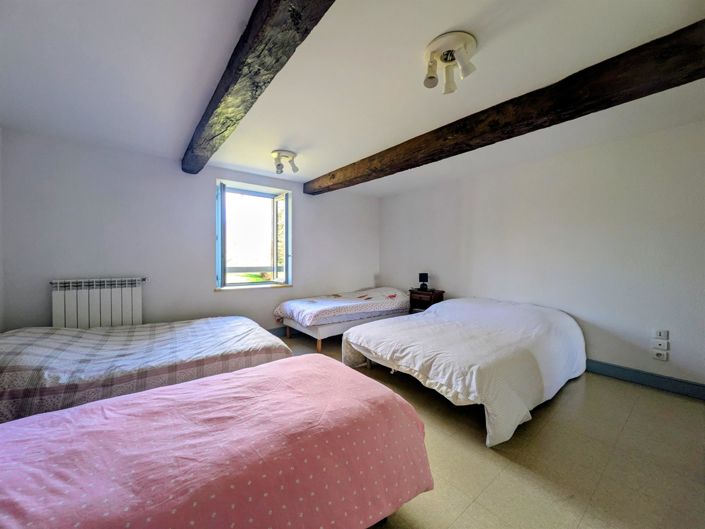 Image No.14-5 Bed House for sale