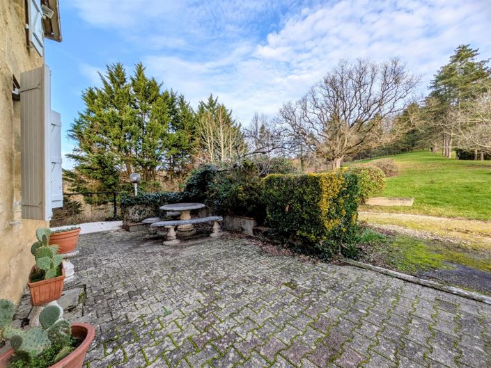 Image No.16-5 Bed House for sale