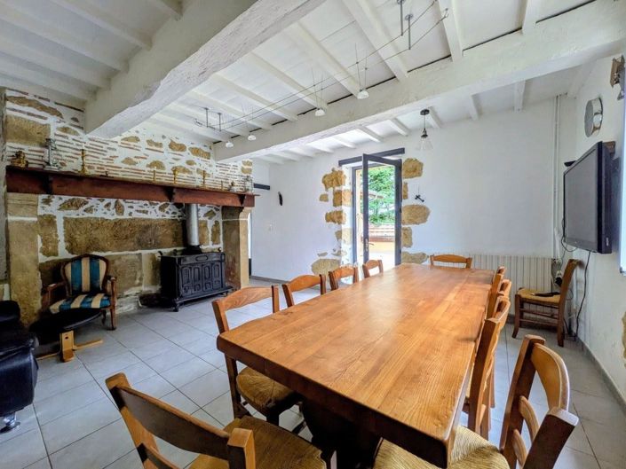 Image No.5-5 Bed House for sale