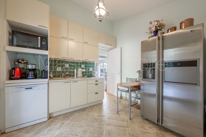 Image No.18-4 Bed House for sale