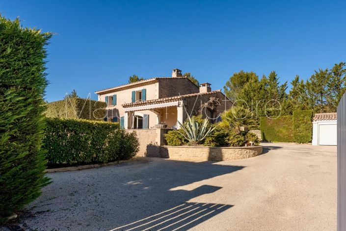 Image No.3-4 Bed House for sale