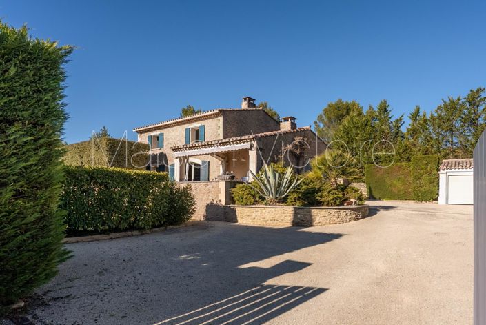 Image No.3-Maison de 4 chambres à vendre à Vaucluse