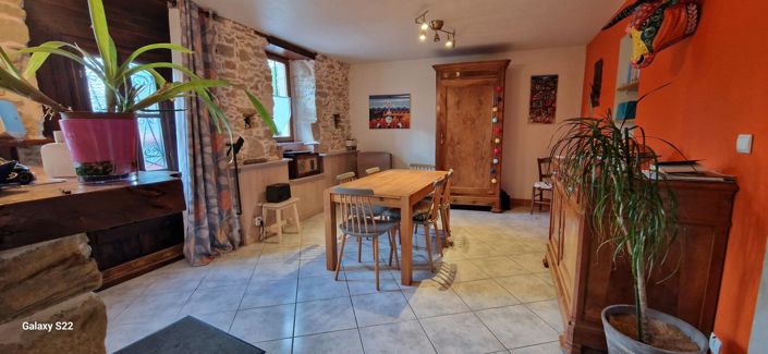 Image No.5-5 Bed House for sale