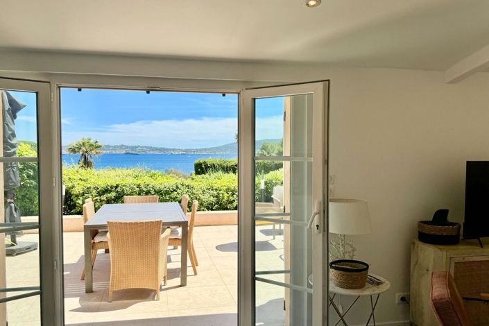 Image No.10-2 Bed House for sale