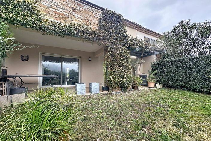 Image No.12-2 Bed House for sale