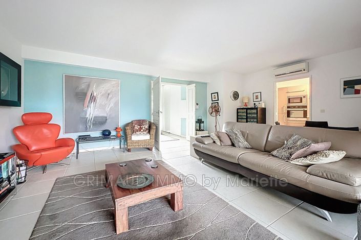 Image No.6-2 Bed House for sale