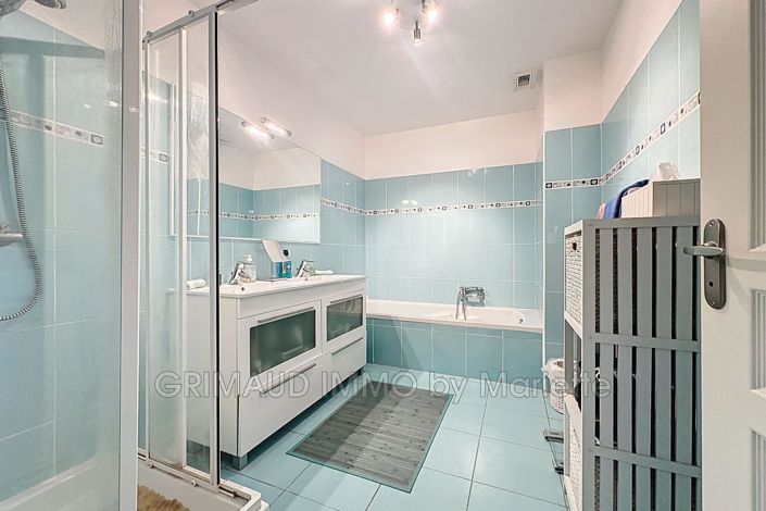 Image No.7-2 Bed House for sale