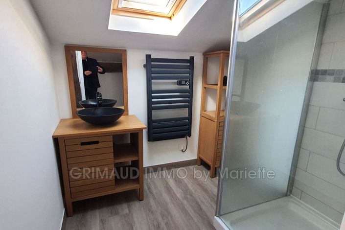 Image No.13-6 Bed House for sale