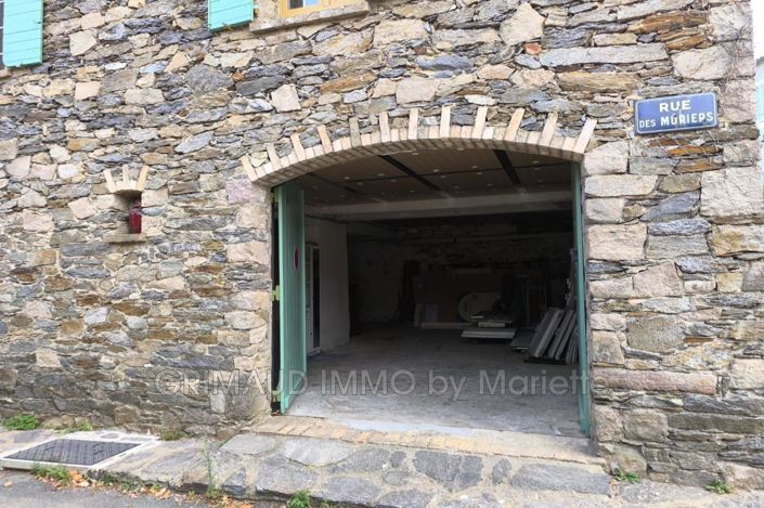 Image No.5-6 Bed House for sale