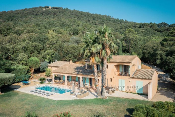 Image No.2-Maison de 4 chambres à vendre à La Garde-Freinet