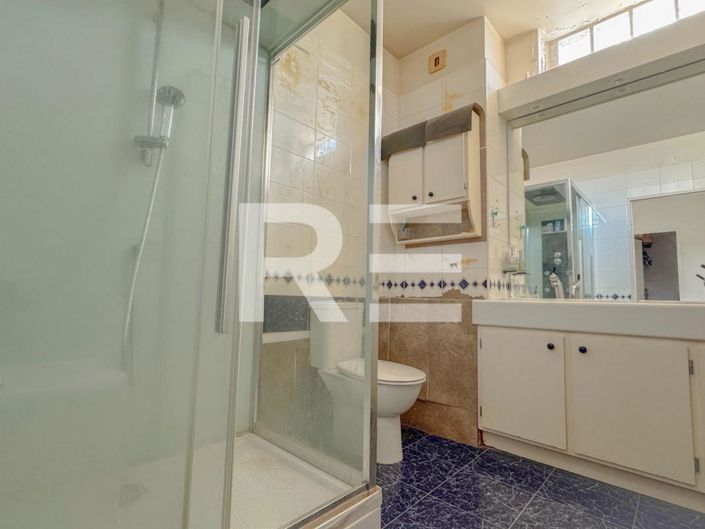 Image No.8-Appartement de 3 chambres à vendre à Nîmes