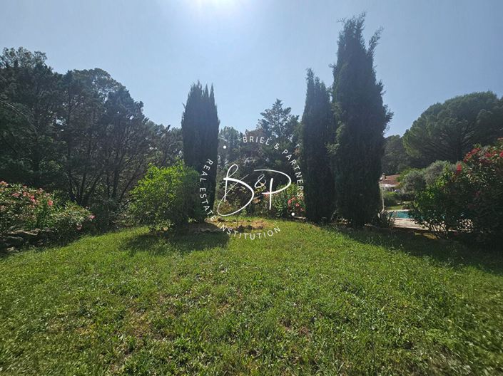 Image No.16-2 Bed House for sale