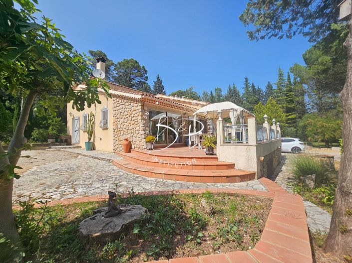 Image No.3-2 Bed House for sale