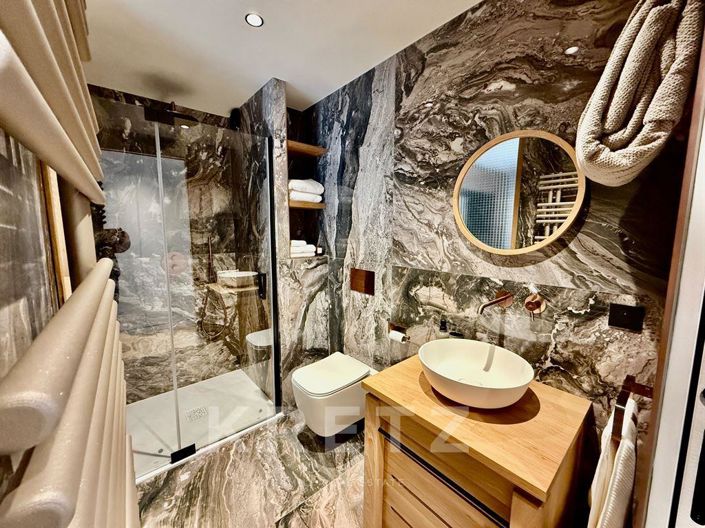 Image No.10-4 Bed Property for sale