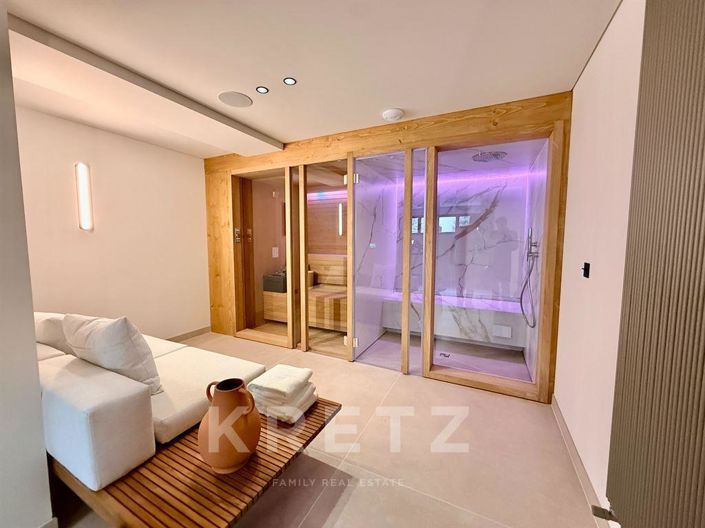 Image No.18-5 Bed Property for sale