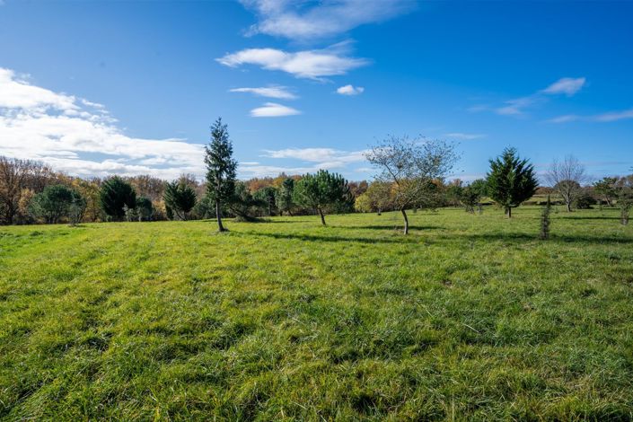 Image No.17-5 Bed House for sale