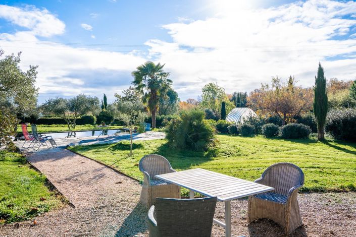 Image No.4-5 Bed House for sale