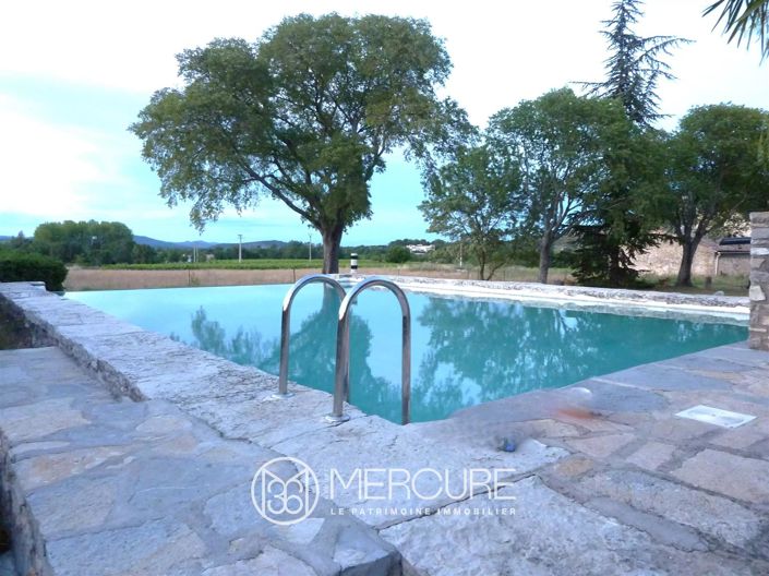 Image No.6-17 Bed House for sale