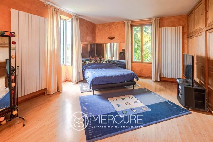 Image No.9-17 Bed House for sale