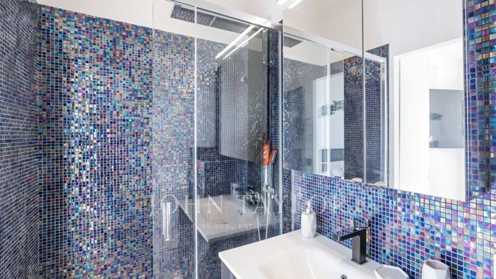 Image No.10-4 Bed Apartment for sale