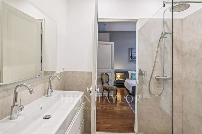 Image No.14-5 Bed Apartment for sale