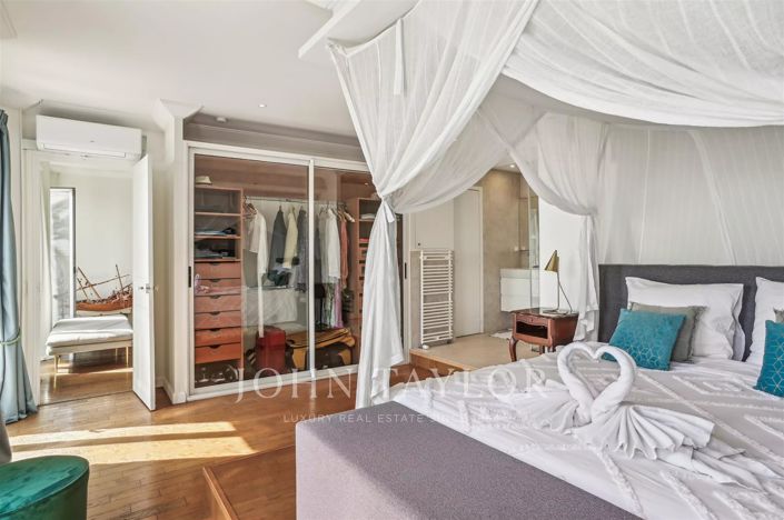 Image No.8-5 Bed Apartment for sale